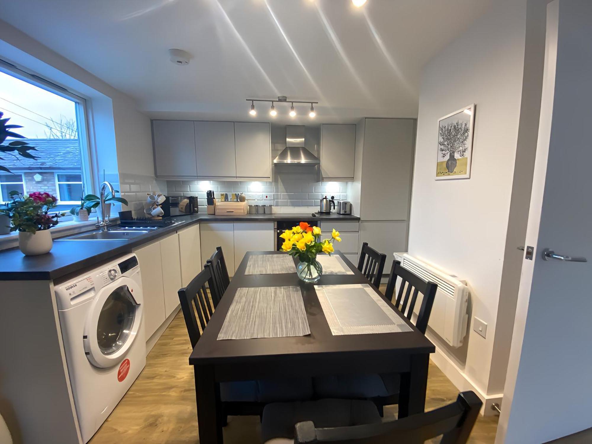 Cambridge Stays Riverside Apart Hotel With 2Br Flats At The City Centre-Parking-Balcony Exterior foto